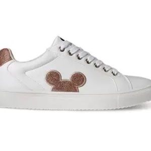 NIB- Disney tennis shoes size 7